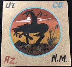 Vidste du, at der kan dannes glas i naturen? Lyn Elwood Sand Art Tile Navajo Inspired