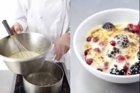 Recette De Sabayon Aux Fruits Des Bois Facile Et Rapide Recette Recette Alimentation Desserts Aux Fruits