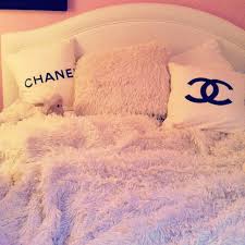See more ideas about room chanel inspired room bedroom decor. Image About Pink In Design By Iru Fabijan On We Heart It