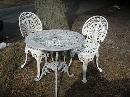Antique Metal Outdoor Furniture Vintage Metal Patio Table And Chairs Outdoor Law Metal Outdoor Furniture Outdoor Lawn Chairs Contemporary Outdoor Furniture