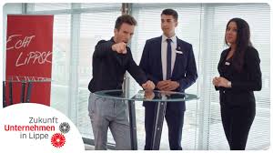 #ausbildung #beruf #banker #bankausbildung #bankkaufmann #bankkauffrau #finanzassistent #lebensabschnitt pic.twitter.com/dydl6fjc7v. Was Macht Ein E Bankkaufmann Frau Sparkasse Lemgo Youtube