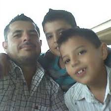 paul corrales arechi (@paulcorrales)