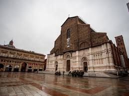Virtual travel to bologna, italy. 10 Best Things To Do In Bologna Italy