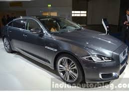 Read more on the jaguar xj. 2016 Jaguar Xj Price List 2016 Jaguar Xj Launched In India Starts From Rs 98 03 Lakh The Economic Times