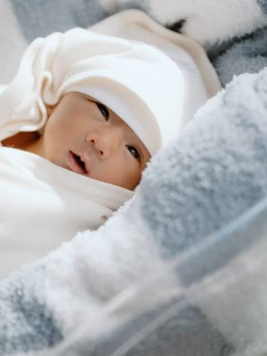 Alex Gonzaga-Morada | Hindi na 'to AI, totoo na 'to hehehe. Exactly one month ago, we finally met our baby boy, Isaac Gerard G. Morada. 🥹 Thank you Jesus, for... | Instagram
