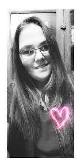 Angela Packard's Instagram, Twitter & Facebook