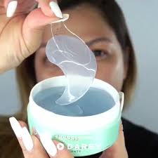 Flash Gel Pads And Mask Apply For Only 5 Minutes Beauty Makeup Darbysmart Video Makeup Skin Care Makeup Videos Gorgeous Makeup