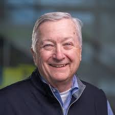 Mike Albert's Instagram, Twitter & Facebook