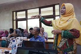 Dampaknya adalah guru pembimbing seperti dijauhi siswa. Ingin Jadi Guru Hebat Kuasai 5 Teknik Mengajar Ini Halaman All Kompas Com