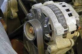 Spätestens aber nach zehn jahren steht der zahnriemenwechsel bei den meisten fahrzeugen an. Keilriemen Wechseln Wann Anzeichen Werkstatt Angebote