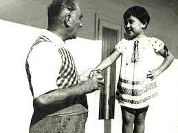 1 mil koşusunda geçildiği görülmemişti. Mustafa Kemal Ataturk Ve Cocuklar