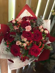 Maybe you would like to learn more about one of these? Bouquet Rose Rosse Gargiulo Fioraio Napoli