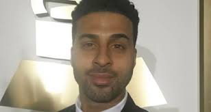 Mixing & Mastering Engineers, Producers & Songwriters who worked with  Paramount