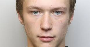 Given a chance, Les Mason went back to dealing