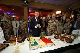 Quelles sont certaines de vos qualités uniques dont vous êtes fier ? Nous Sommes Fiers De Vous Macron Reveillonne Avec Les Soldats Francais Au Niger Actu