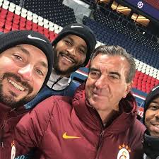 Bein sports'un medya hakları direktörlüğü görevine getirildiği öne sürülen sümertaş, fatih terim ile olan yakınlığı ile de tanınıyor. Galatasaray Da Hande Sumertas Necati Ali Sami Yen Sokak Facebook