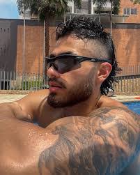 Bryan Gallego's Instagram, Twitter & Facebook