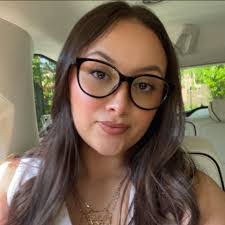 Enedina Solis's Instagram, Twitter & Facebook