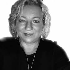 Edyta Mirkiewicz w osoby