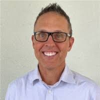 Andrew Houk's Instagram, Twitter & Facebook