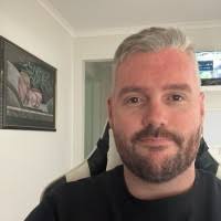 70+ perfiles de «Dane»