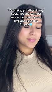 Tara Schafer's Instagram, Twitter & Facebook