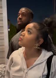 Yeah DC that's HIS Girl! Yeah DC, that's HER Man! I wish Lawrence would  have knocked the 🚫 off his shoulders! 😠 What ya gonna do when you find  out that Sarah