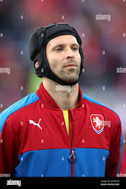 Czech Republic Goalkeeper Petr Cech Stock Photo Alamy