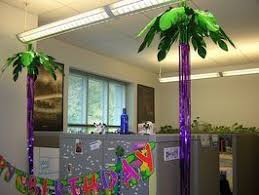 Keeping a well decorated and maintained cubicle is thus, an integral part of your daily work life. Birthday Decorating Ideas For Offices Ehow Com Cubicle Birthday Decorations Office Birthday Decorations Office Birthday