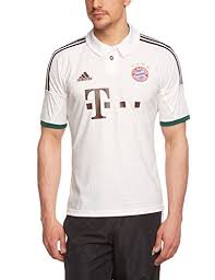 Bereits vor einiger zeit wurde das heimtrikot des fc bayern öffentlich vorgestellt. Fc Bayern Trikot Away 2014 Xl Buy Online In Antigua And Barbuda At Antigua Desertcart Com Productid 1821099