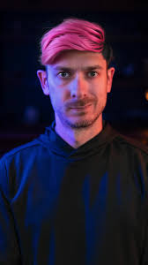 When user_83743 yells at you to "take off that stupid hat", you fire up the  #Photoshop beta and give Reference Image a spin. 😅