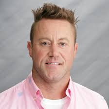 Aaron Martell's Instagram, Twitter & Facebook