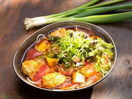 Bun Rieu Vietnamesische Suppe Mit Krabbenfleisch Rezept Asiatische Rezepte Lebensmittel Essen Rezepte