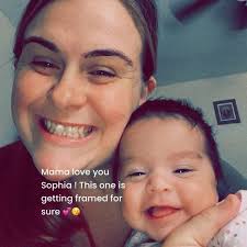 Mariah Simon's Instagram, Twitter & Facebook