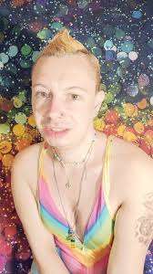 Single & LTR oriented looking to connect to others in the area.