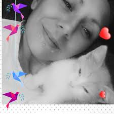 New single & video “Daddy Girls” dropping next Friday 🔥👠