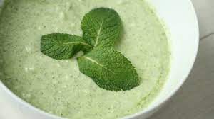 Pin By Sediqeh Shariati On The Stuff That Dreams Are Made Of Indian Mint Sauce Mint Yogurt Sauce Dipping Sauces For Chicken