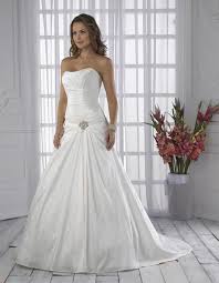 Black wedding dress prom dress formal dress for women, ball gown no sleeve light wedding dress, a line wedding dress black wedding gown. Simple Pure White Beads Pin Strapless Court Train Satin Ball Gown Wedding Dress For Brides Wedding Dresses Online Wedding Dress Ball Gown Wedding Dress