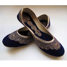Women Black Velvet Jutti Traditional Jutti Punjabi Us Indian Mojari Handmade Women Shoes Indian Shoes Pakistani Shoes