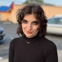 Amanda Piazza's Instagram, Twitter & Facebook