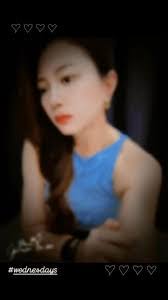 Eileen Chow's Instagram, Twitter & Facebook