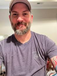 TYPICAL ME 🤣🤣🤣🤣🤣🤣 PERSON NO FIT FOLLOW UNA PLAY AGAIN??🤷🏽🙆‍♂️