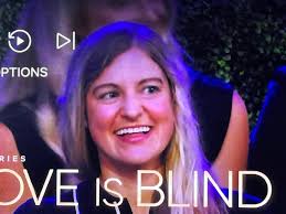 I finally figured out who Sara's sister looks like! Woody Harrelson.