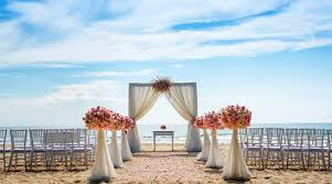 Immaginate una cerimonia di nozze a piedi nudi sulla sabbia, con la brezza marina come unico sottofondo musicale! Sicilia M5s Matrimoni Al Collasso E La Regione Dorme Comunicalo It