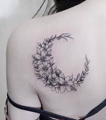 Tatouage Femme Quel Tatouage Pour Quelle Parties Du Corps