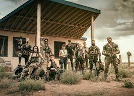 Starring dave bautista, ella purnell, omari hardwick, ana de la reguera, theo rossi, matthias schweighöfer, nora arnezeder. Army Of The Dead Erstes Bild Sie Stellen Sich Der Zombie Apokalypse Blairwitch De