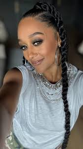 Tia Mowry
