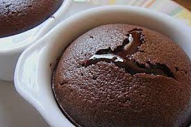 Schokolade Kuchen Mit Flussigem Kern A La Italia Rezept Mit Bild Chefkoch De Schokoladenkuchen Mit Flussigem Kern Einfacher Nachtisch Schokoladen Kuchen