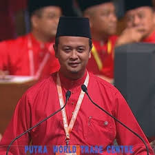 Mengharungi cabaran covid 19 sebagai masyarakat, ibu bapa dan pelajar. Ucapan Lawak Tapi Pedas Ustaz Syamsul Debat Di Perhimpunan Agung Umno 2016