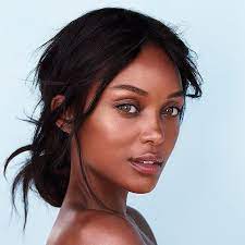 Brown eyes are pretty normal too. Senait Gidey Female Young Adult Adult Teen Brown Eyes Brown Hair Long Hair Brown Skin Dark Skin Ethiopian African American Beauty Best Face Produ